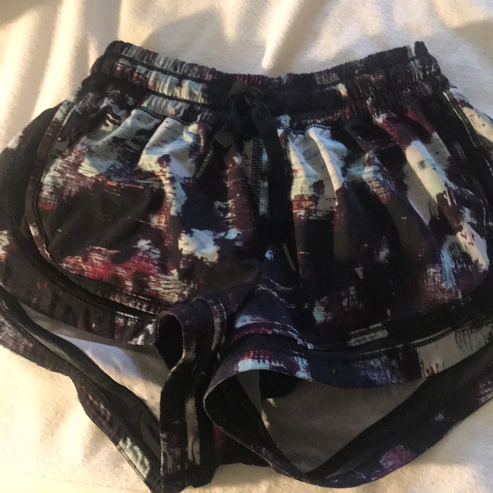 EUC Lululemon running shorts